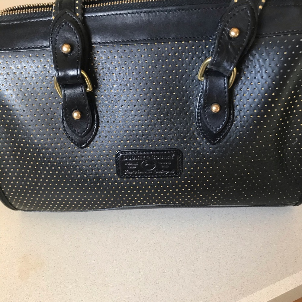 Dooney & Bourke satchel bag